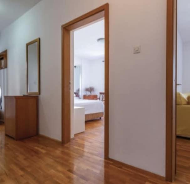 Dada-apartman Bugenvilija *